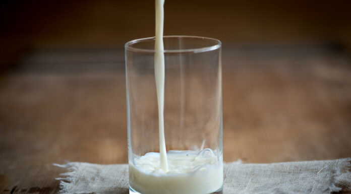 Soñar con Leche | Significado e interpretaciones más comunes Soñar con Leche