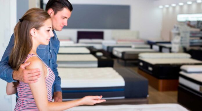 ¿Muelles o espuma viscoelástica? Elige el colchón ideal para tu espalda Elige el mejor colchón para tu espalda