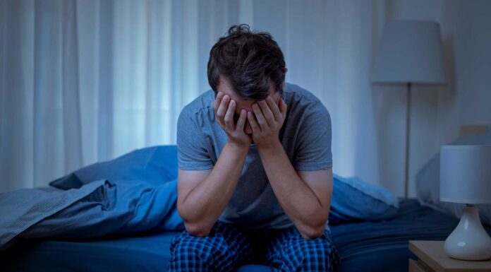 10 consecuencias de no dormir bien | Problemas por falta de sueño consecuencias de no dormir bien